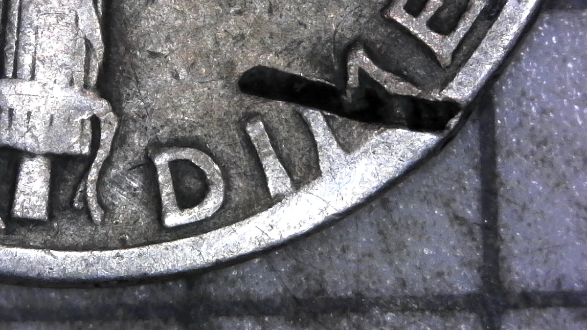 Mercury-Dime:-Is-This-Just-Post-Mint-Damage-Or-Something-Else?